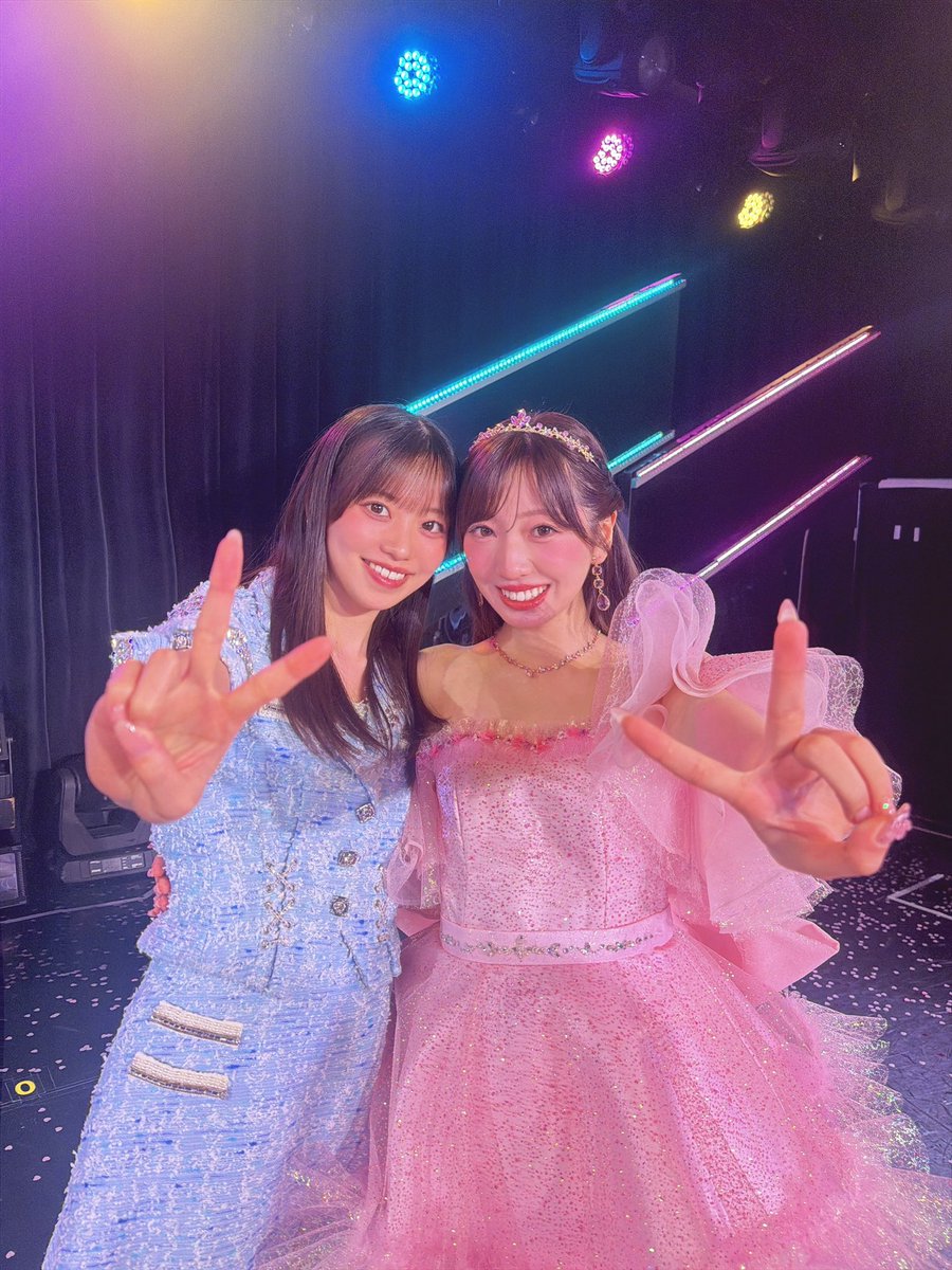 krn__HKT48's tweet photo. #坂本りの卒業公演
ありがとうございました‼︎
妖精🧚兼同期5️⃣として出演しました

自分よりファンの人のことを考えて活動することって
誰もがやっているようで中々出来ないことだなあと思います
本当に素敵な人、同期としても1人の女性としても尊敬してる！！！

それと足が綺麗で大好きでした！！まじで！！！

言いたいことはたくさんあるけど
たくさんありがとう！！😢🩷