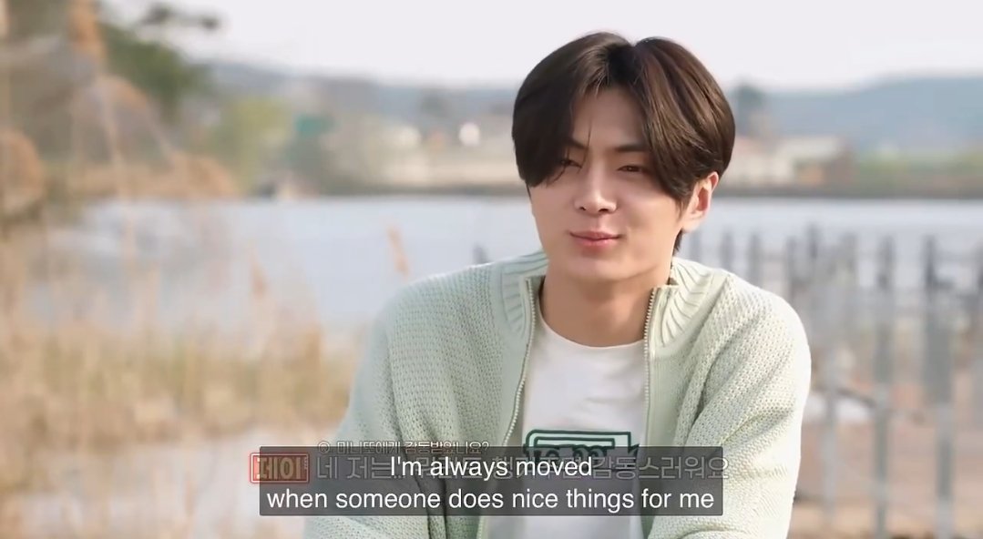 jayseongcorn's tweet photo. we stan a very generous guy, jay bought 10 drinks in every jay birthday cafe near HYBE 🥺

he once said he’s always moved when people do nice things for him, so maybe that's why he’s giving that same love back to engenes for celebrating his birthday 💚 https://t.co/SN4ntqRRsq