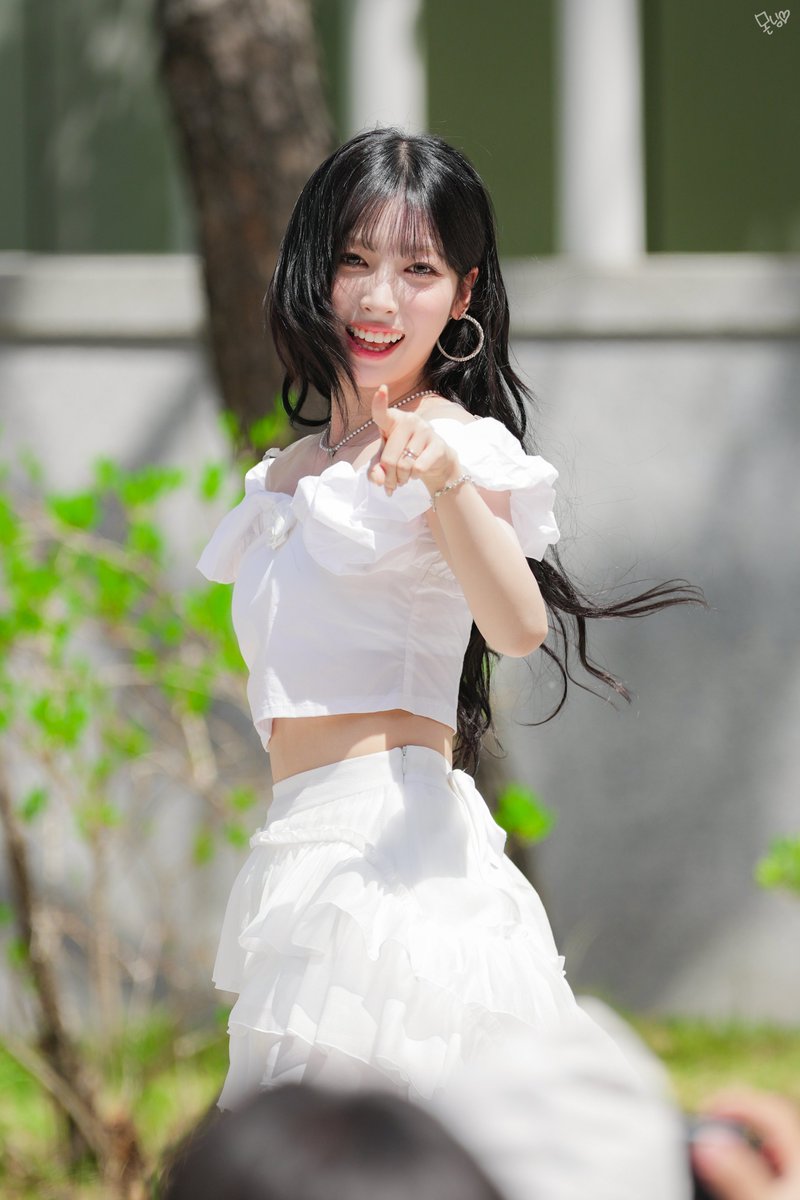 mon__nim's tweet image. 260418 쇼!음악중심 미니팬미팅 - 리센느 메이 (1)

#리센느 #リセンヌ #MAY #메이