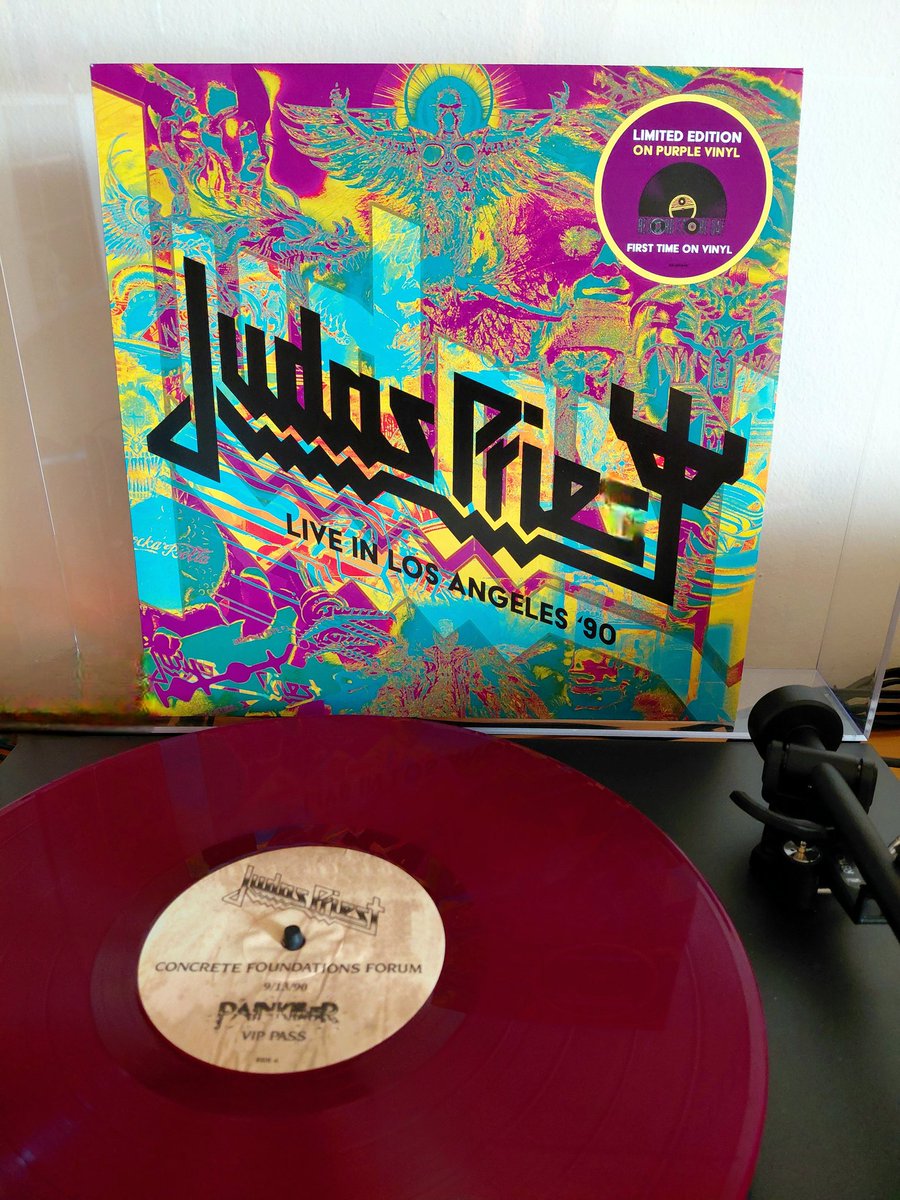 Basilio Di Iorio 📚 #follipergialli tweet media