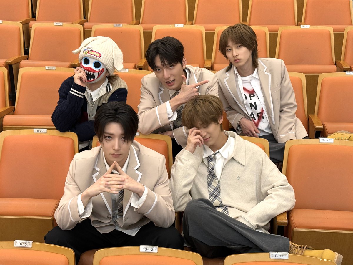 hrtz.wav (하츠웨이브) tweet media