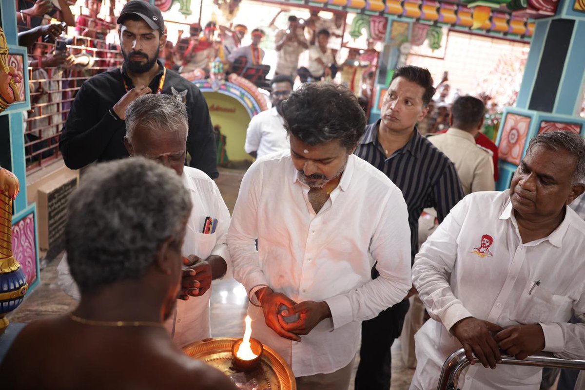 Vijay Fans Trends tweet media