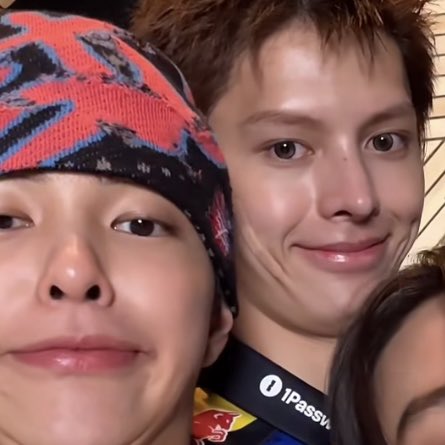 18 ᡣ𐭩. tweet media