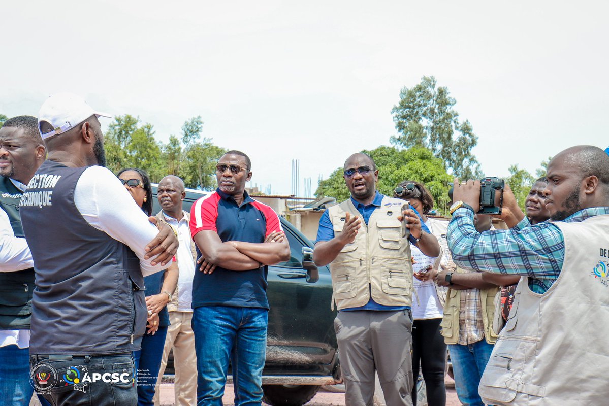 FreddyShembo's tweet image. #RDC-#KINSHASA: Visite de routine rocades Sud-Ouest et Sud-Est du Programme sino-congolais. ( Samedi 18 Avril 2026)

Ce que j’ai vu est clair : on est en train de transformer en profondeur la mobilité à Kinshasa.

C’est l’un des projets les plus complexes que nous pilotons :