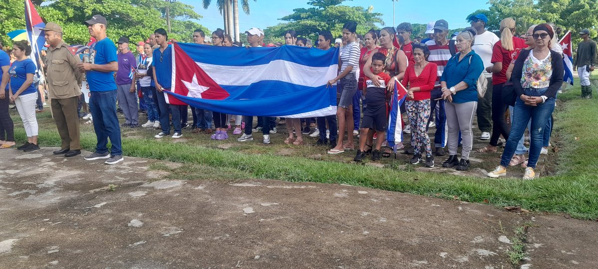 🇨🇺 En #Najasa, como en toda #Cuba, recordamos este 19 de abril el 65 aniversario de la victoria de Playa Girón, primera derrota del imperialismo yanqui en América.
#GironEsHoy
#PorCamagüeyTodo #Camagüey