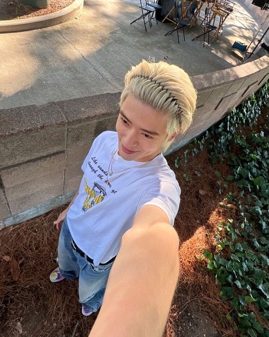 kanfadeaway tweet media