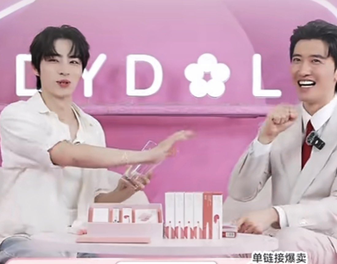 🍒 XIAOJUN WAVES tweet media