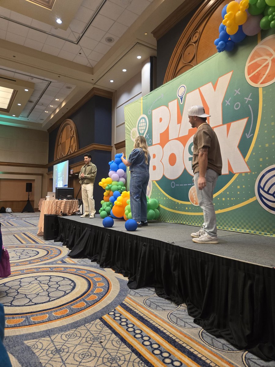 PrimaryPassions's tweet photo. A Saturday well spent @getyourteachon #gytochicago pop-up. https://t.co/pcehVnF5fR