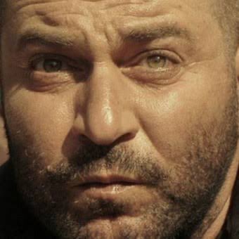 edemiguel's tweet image. @JMilei es nuestro Doron Kabilio de #Fauda rezando en la mezquita de Gaza. ¡Qué farsante!