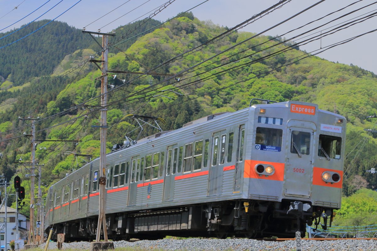 銀河急行🌠ちちぶ９９９号 tweet media