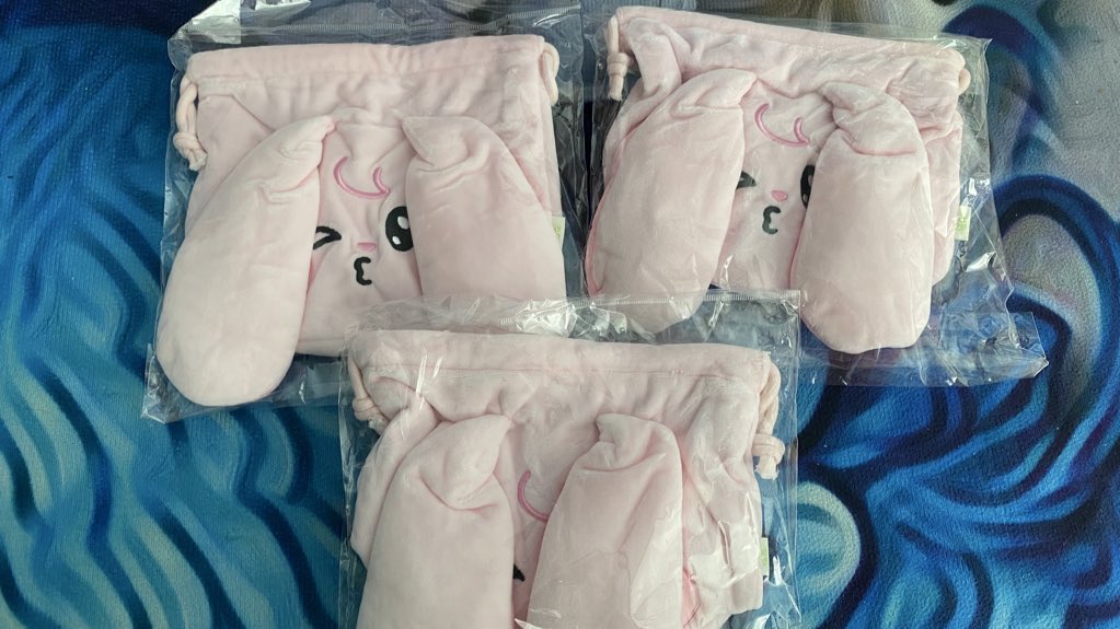 buying and selling account 💚 tweet media