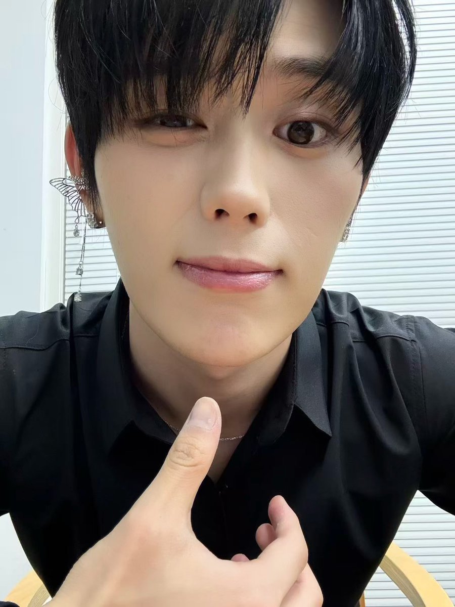 xlabels__ tweet media