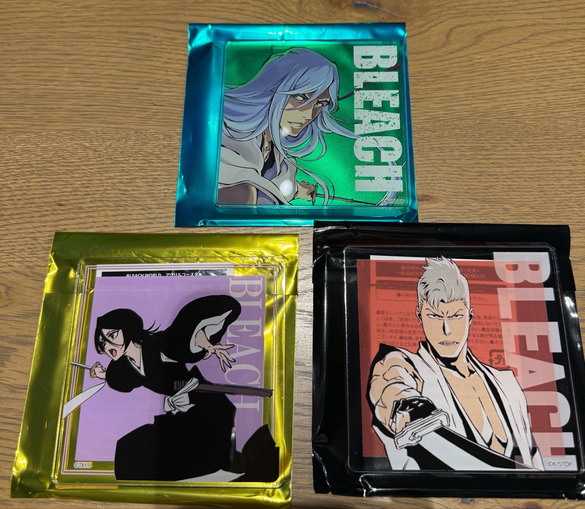 rina_TH0226's tweet photo. BLEACH　WORLD　凱旋　アクリルコースター

譲→浮竹十四郎、六車拳西、朽木ルキア

求→平子真子、松本乱菊

松本は平子と纏めてのみ
都内手渡し、郵送可能 https://t.co/hzg1uvrhHP