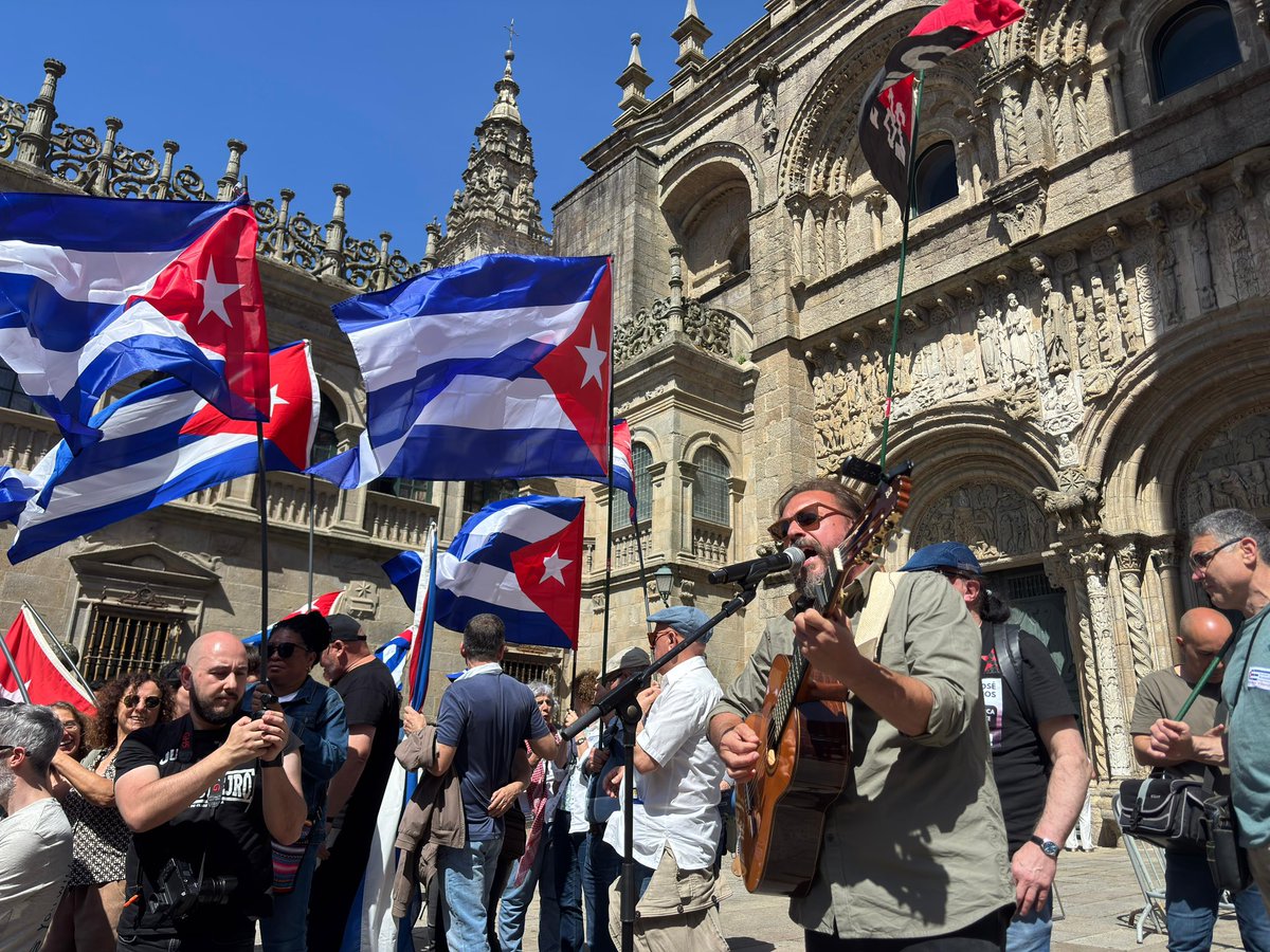 Galiza Nova tweet media