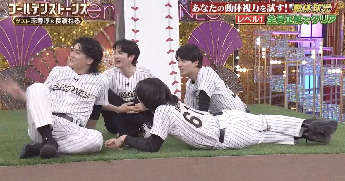 𝐌𝐚 tweet media