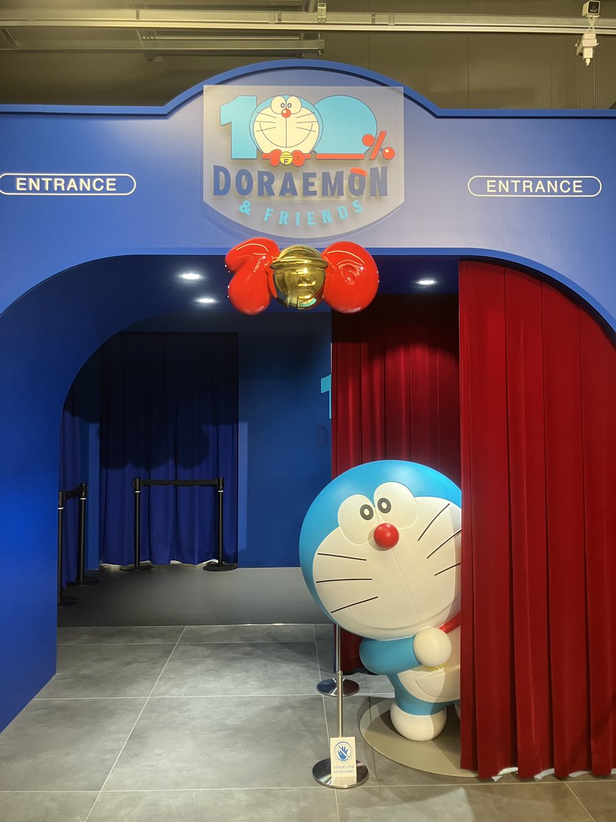 doraemiko's tweet photo. 18日に100%ドラ��もん&amp;フレンズに行ってきた(*´∀`)♪色んなドラちゃんに会えて色々浄化された(笑)9月まで開催中なのに限定グッズが１ヶ月持たずほぼ売り切れなのと、ザ・ドラえもんズがいなかった事以外満足！経済も回してきた(笑)#100ドラ東京 https://t.co/X9mxYlgVH8