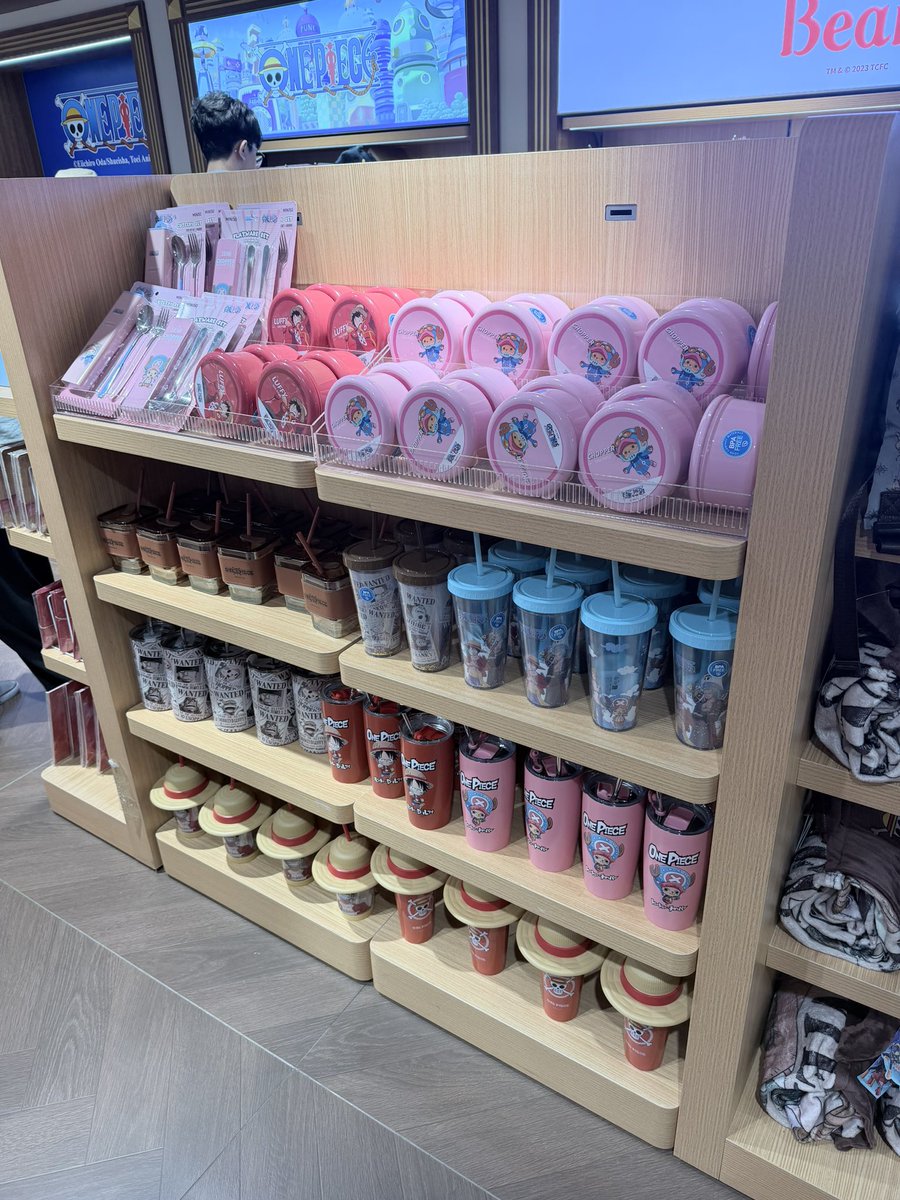 CYKSSHOP's tweet photo. รับหิ้ว miniso x Onepiece
ค่าหิ้วชิ้นละ 15 ฿
ค่าส่งเริ่มต้น 45 ชิ้นต่อไป5บาท
#miniso #มินิโซ #onepiece #รับหิ้ว #วันพีช https://t.co/D5rIyooVwl