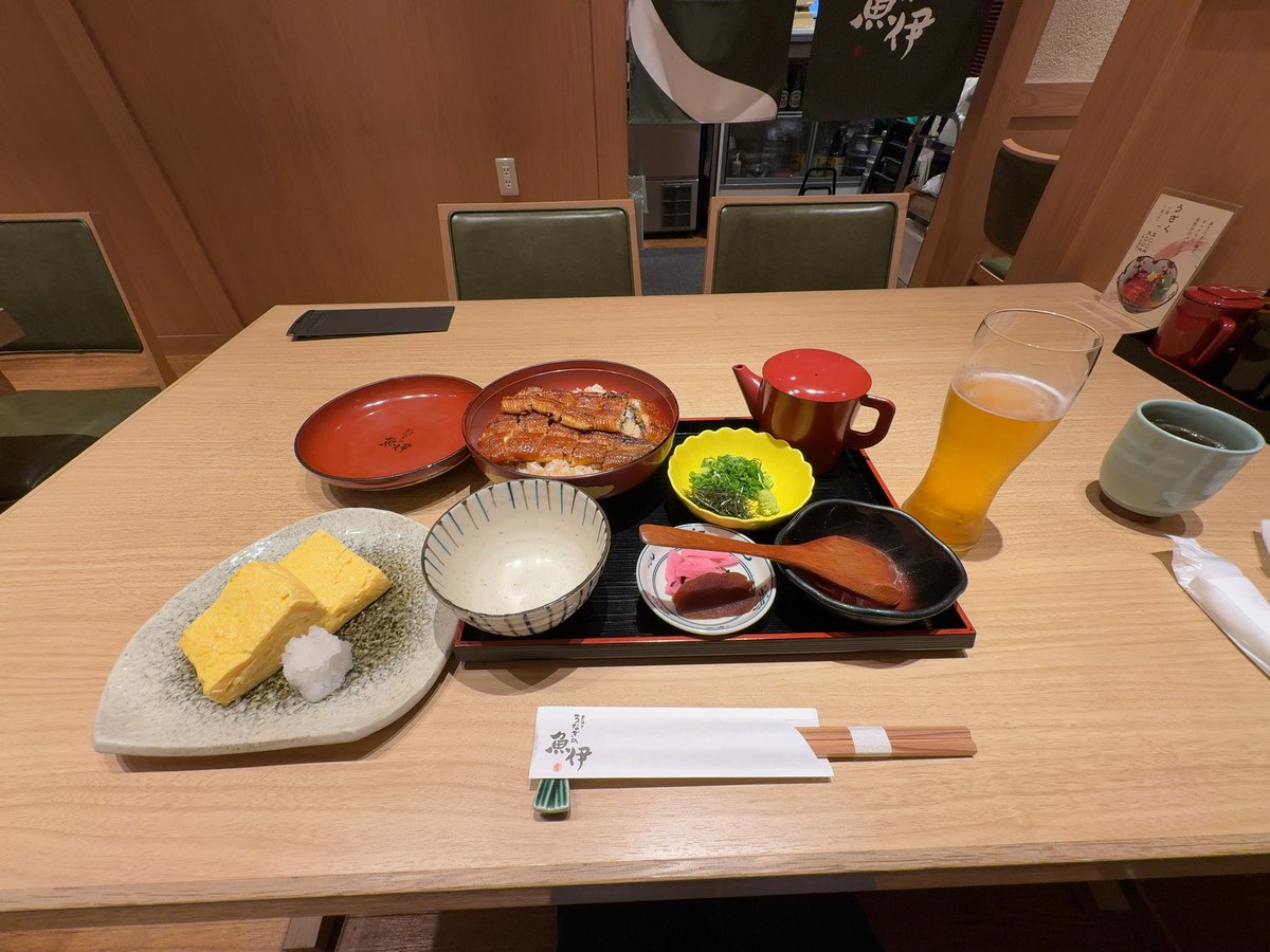 Ryøü🍸🍛 tweet media