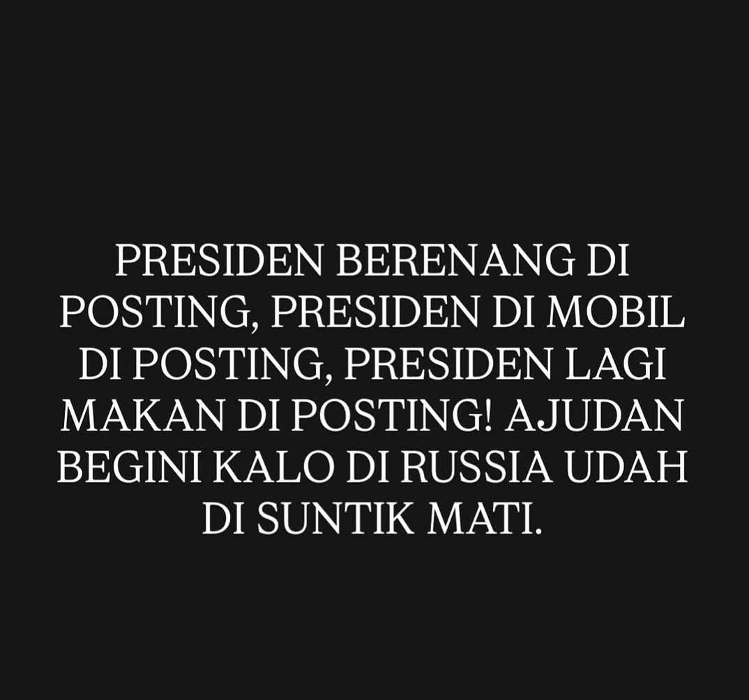 ommi_siregar's tweet photo. Semua serba diposting.. seharusnya keamanan presiden diutamakan. Andaikan ada negara lain ingin mengkudeta presiden..maka sangat mudah jadi target. 

Beginilah jika jabatan seskab karbitan, lugu2 gimanaa.. https://t.co/ikiQPeIyS4