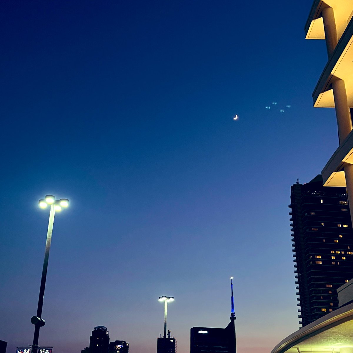 𝑚𝑖𝑛𝑖໒꒱ tweet media