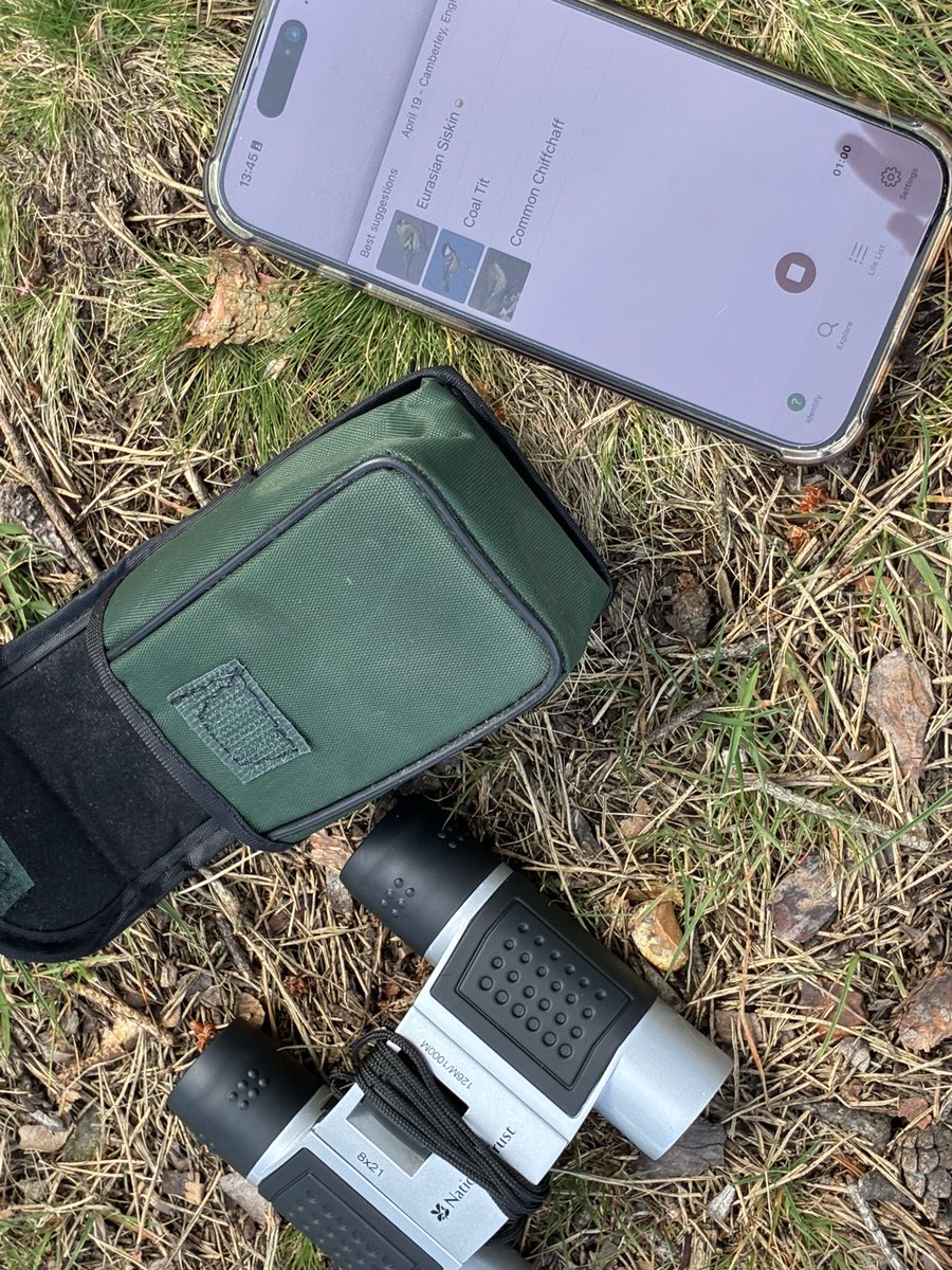 debb_hackett's tweet image. If imitation is the sincerest form of flattery, accept our compliments @exitthelemming @channel5_tv @AdrianEdmondson #birding