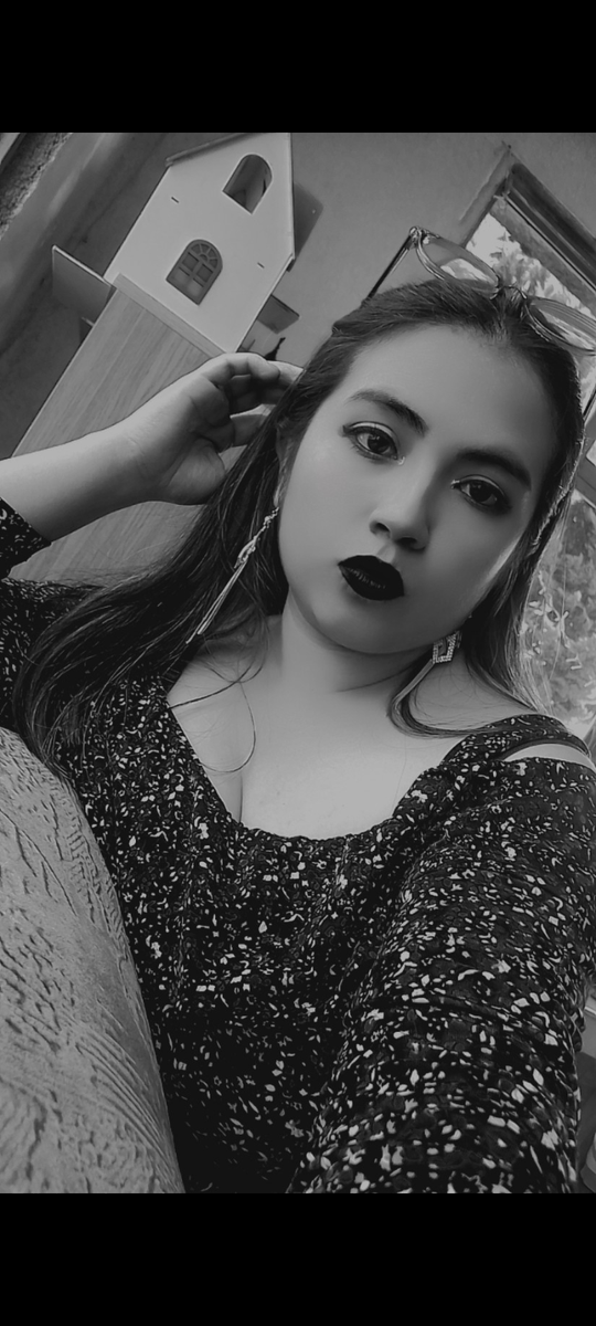 Azirahi's tweet photo. Enamorada #selfie #mood #vibes 💕💖🌷 https://t.co/kNOCoLS61r