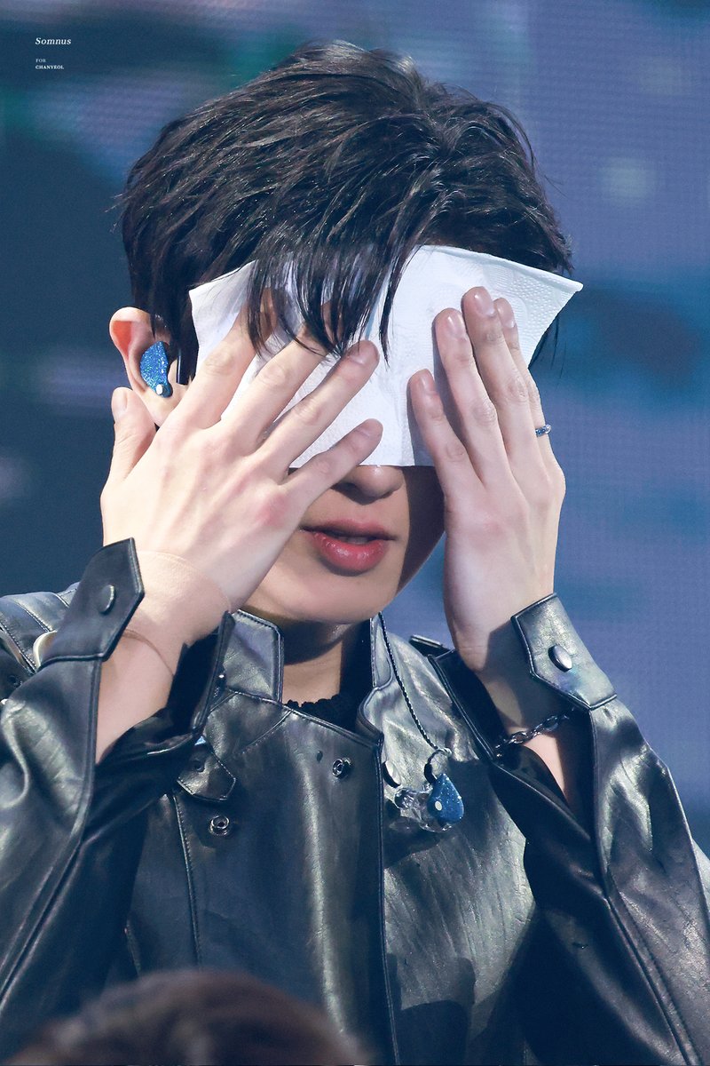 Somnus_cy1127's tweet image. 260411 EXhOrizon in SEOUL Day 2  

#찬열 #CHANYEOL #チャニョル #朴灿烈 
#엑소 #EXO 

shorturl.at/WapRD
shorturl.at/0j2xj
tinyurl.com/2p9m49a5