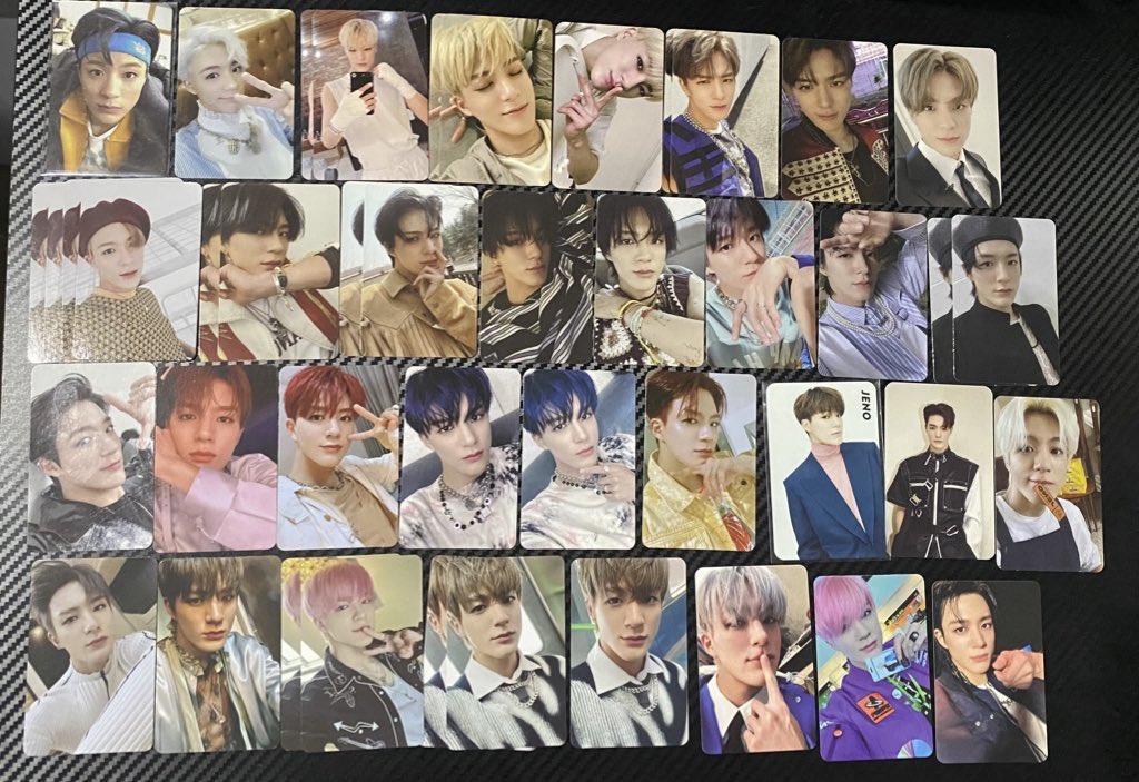 buying and selling account 💚 tweet media