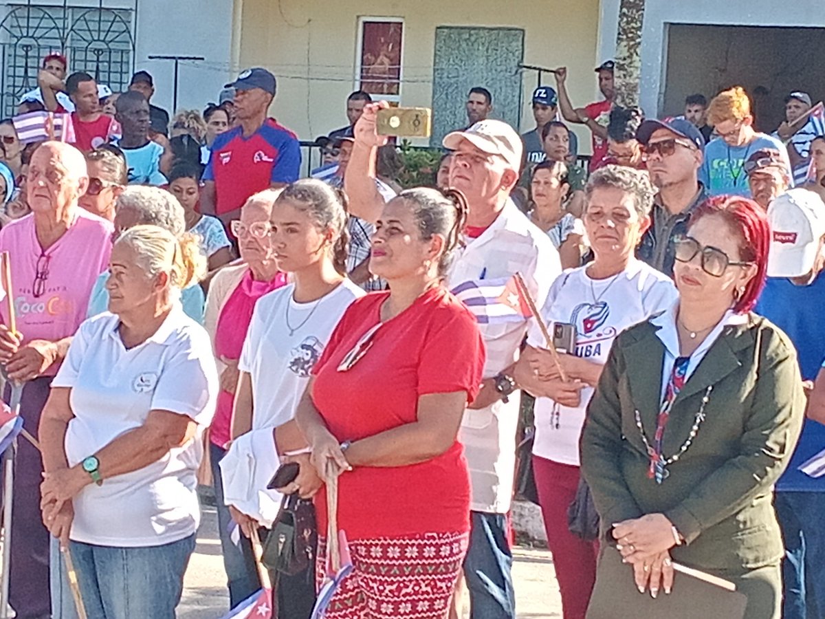 #CubaViveEnSuHistoría