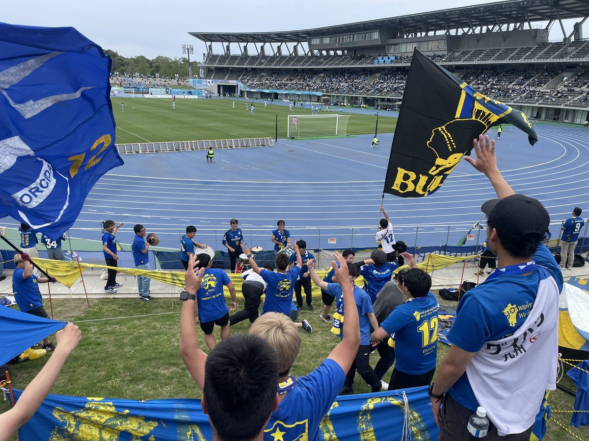 にしだ tweet media