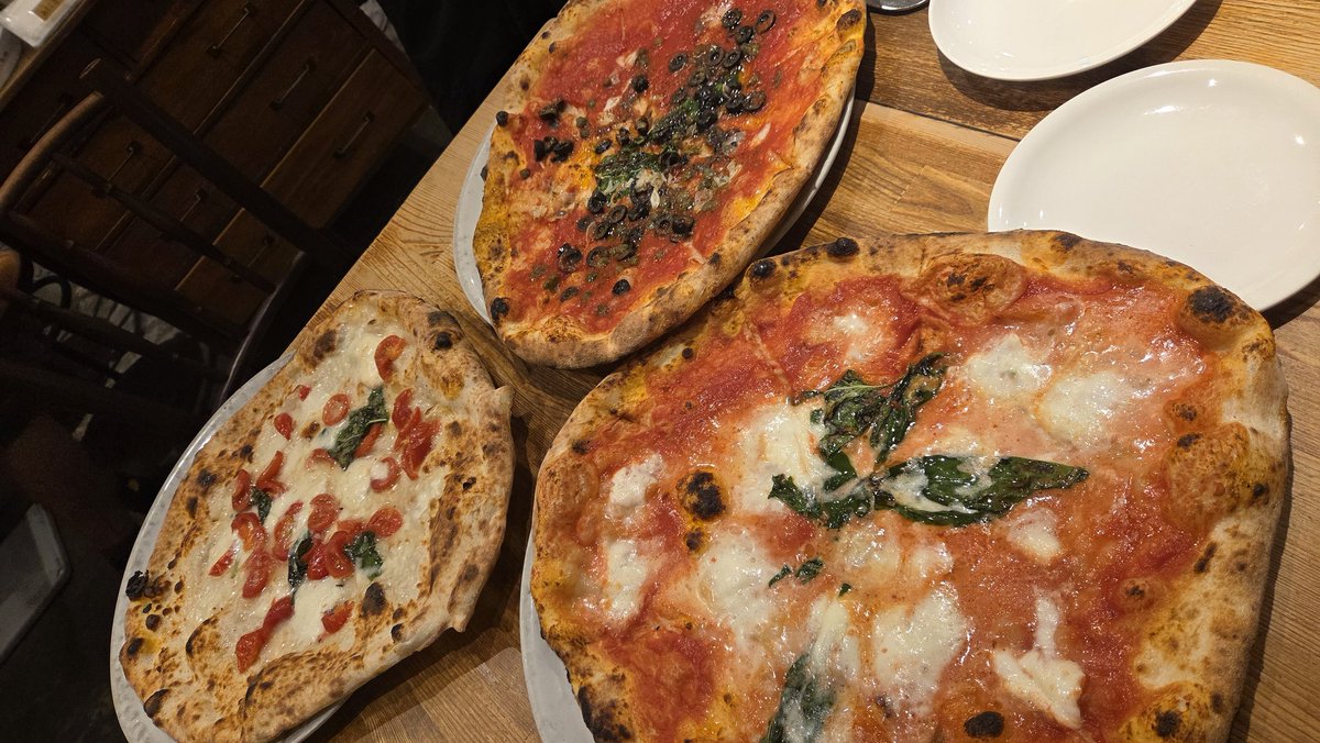 retasu/れたす tweet media