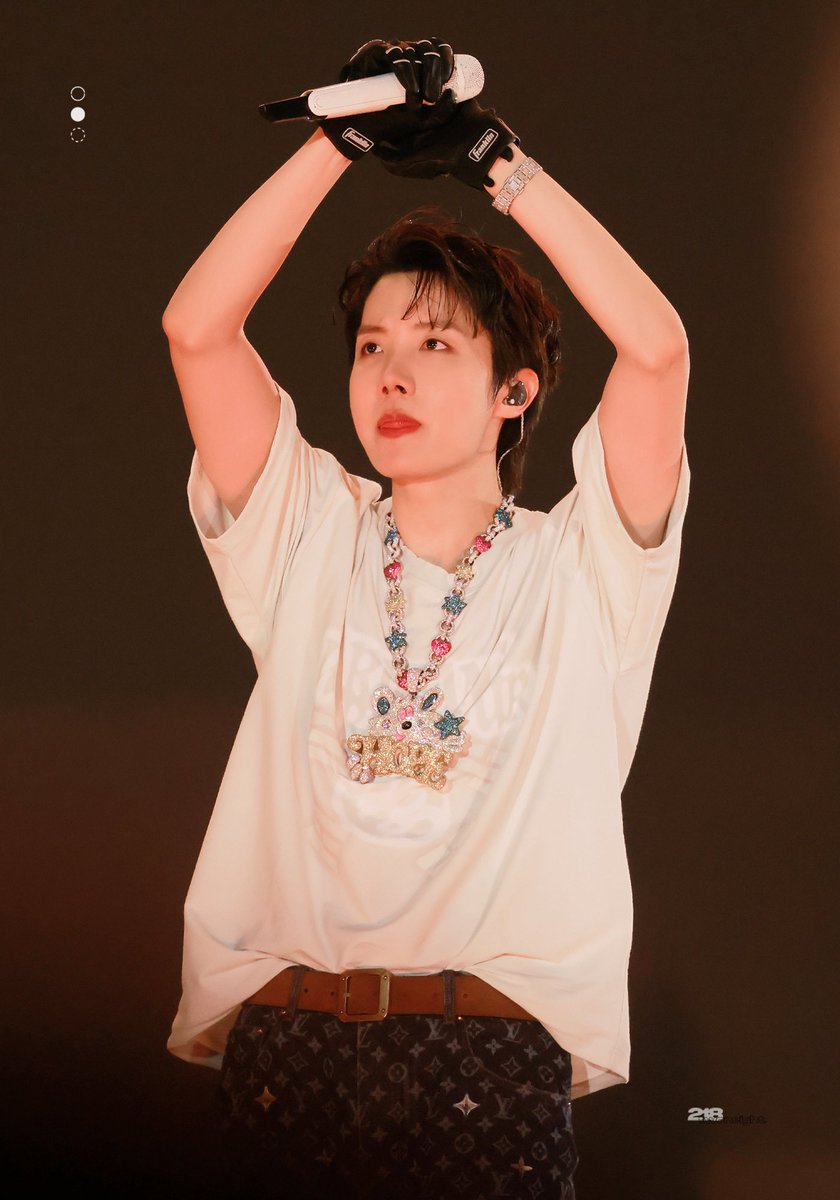 ❤️218❤️ tweet media