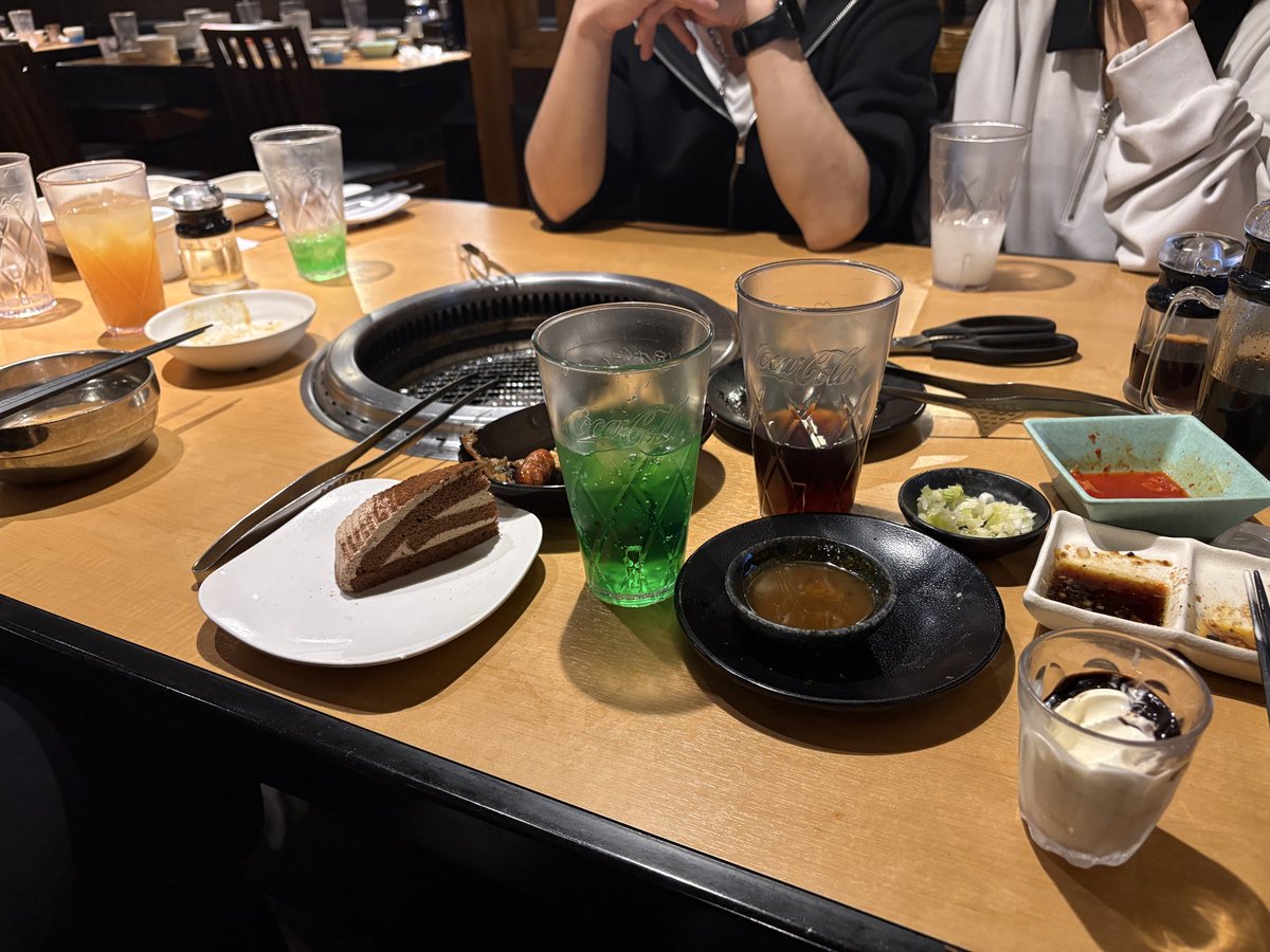 しゅうま tweet media