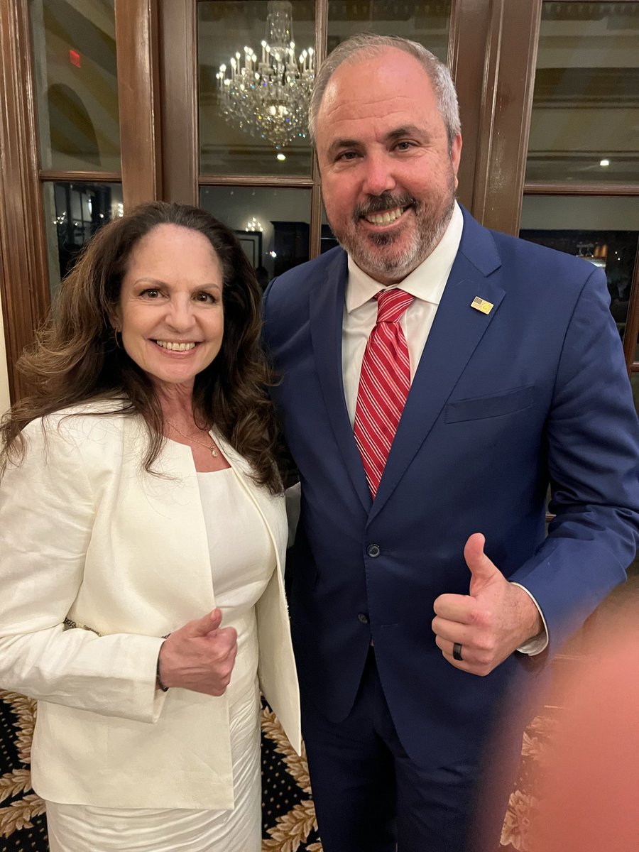 Niki Conforti tweet media