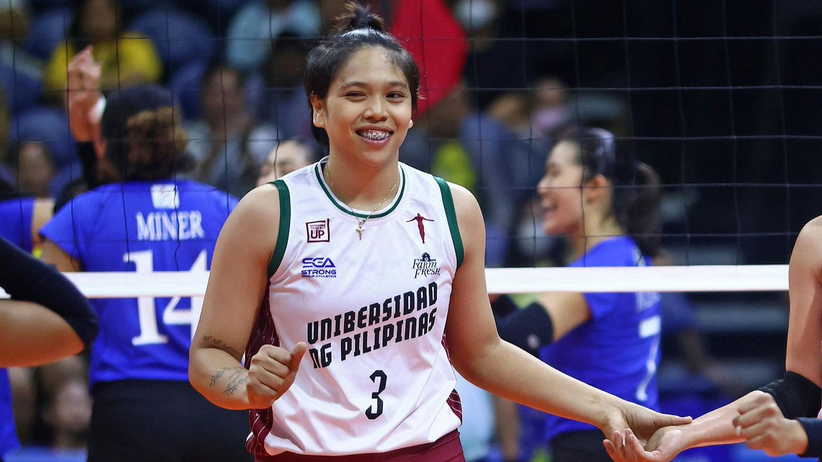 Ytang's four-peat for the best MB award now rests in the hands of Ellarina.

If she can replicate her performance vs. Ateneo in the first round (3 blocks and 3 aces in 3 sets), the second best MB is hers. Eyes will be on her blocks (4 blocks in 3 sets and it's over) and aces.