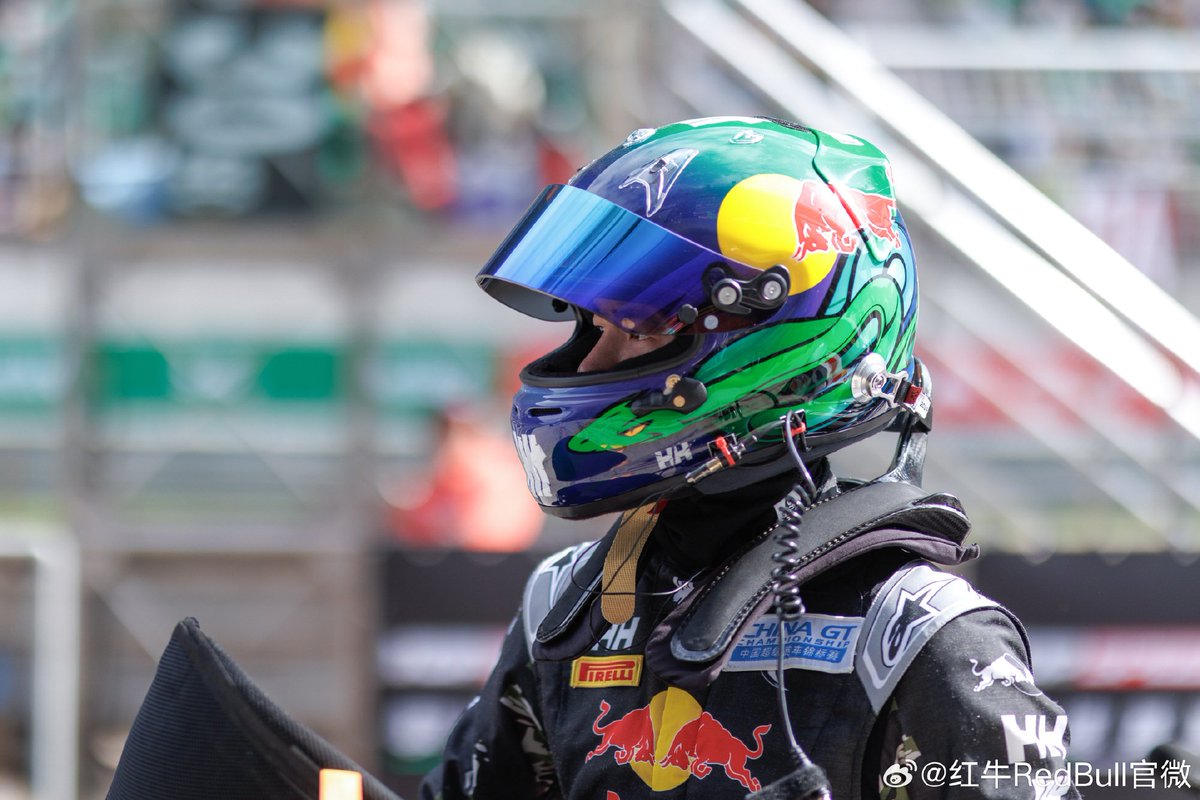 YIBO85: The Archives 🐍 tweet media