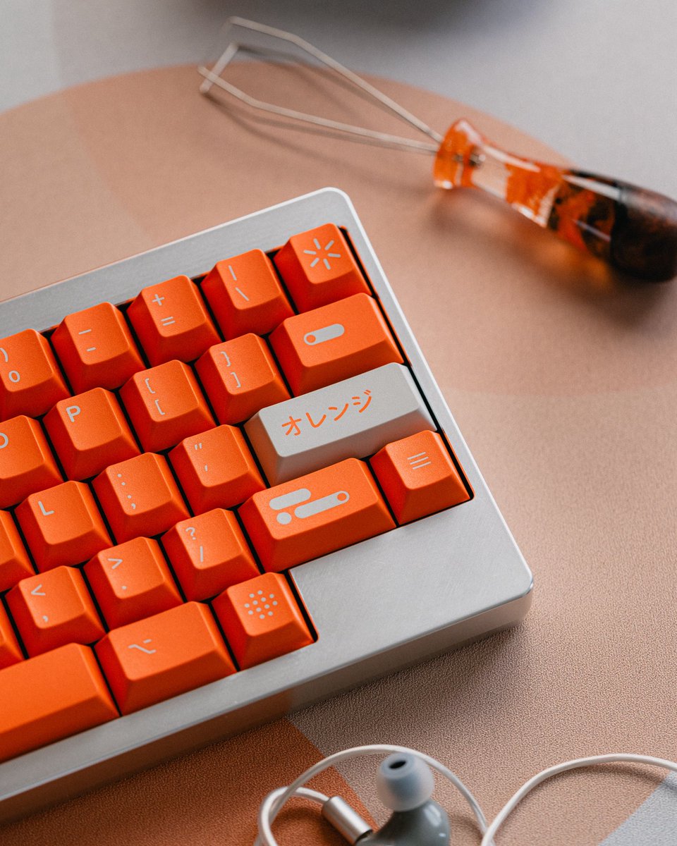sterlingand_co's tweet photo. Setup Sunday 🍊 https://t.co/ABgxl1cQt2