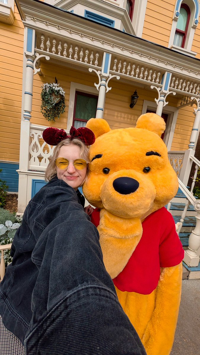 cat | at DLP 🇫🇷✨ tweet media