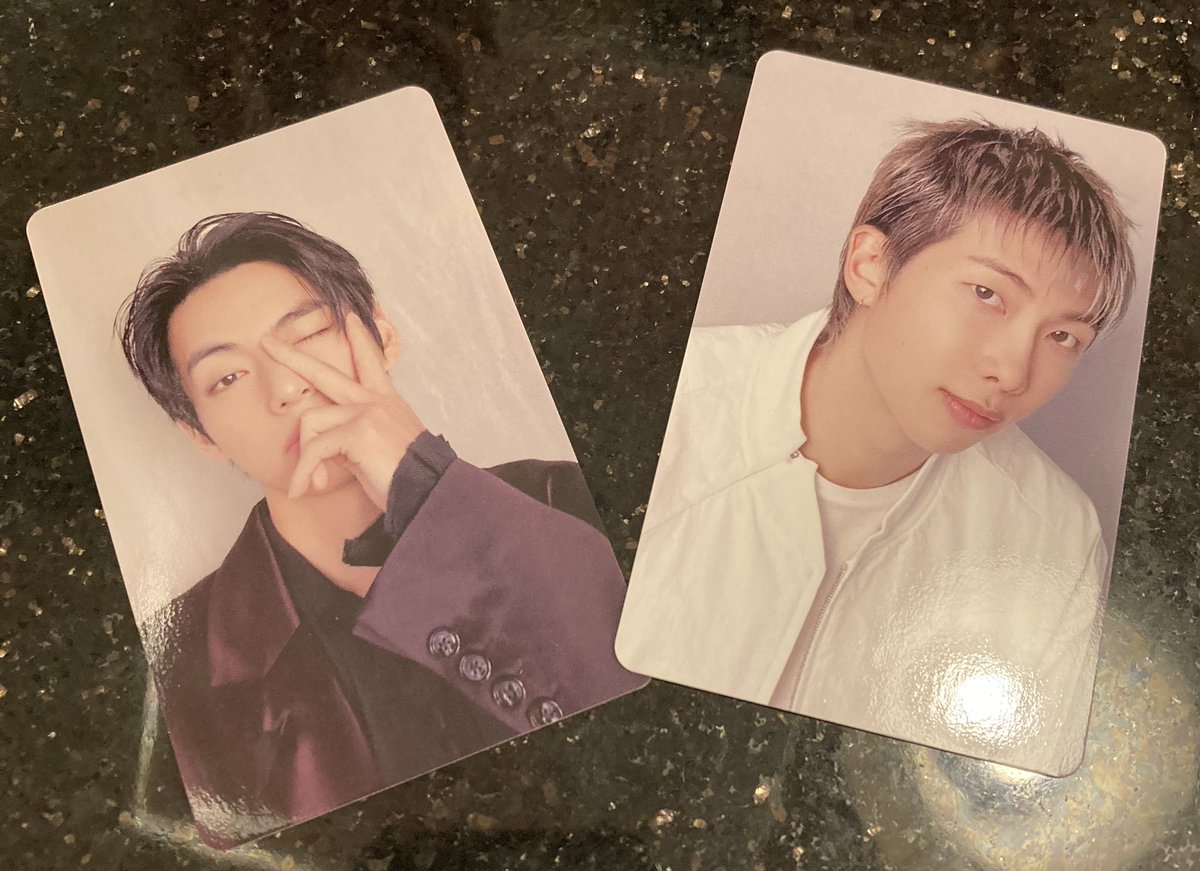 もーからのお土産その2

こんなにいっぱい貰ってしもて....旅のお小遣い持たせるべきだった😂
最近もーが忙しくてなかなか会えてなかったから結構無理矢理お迎えに押しかけたけど、しっかり楽しんできたって伝わって私が嬉しくなってたひとときでした😆
 #ARMYZONE