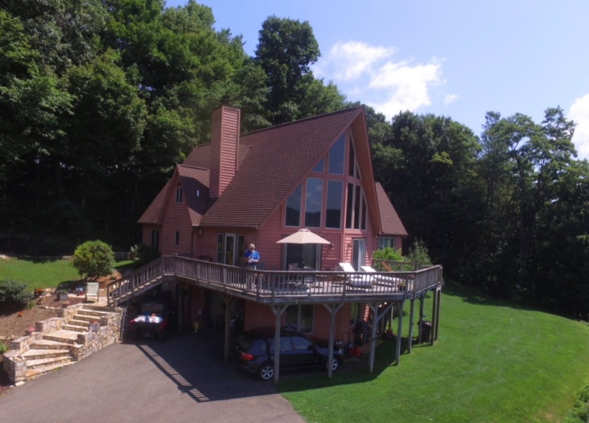 Jeffrey V tweet media