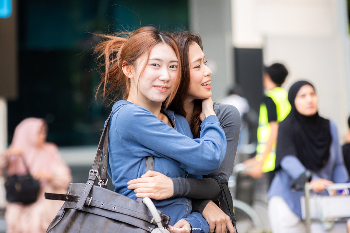 Smilikitiw. tweet media