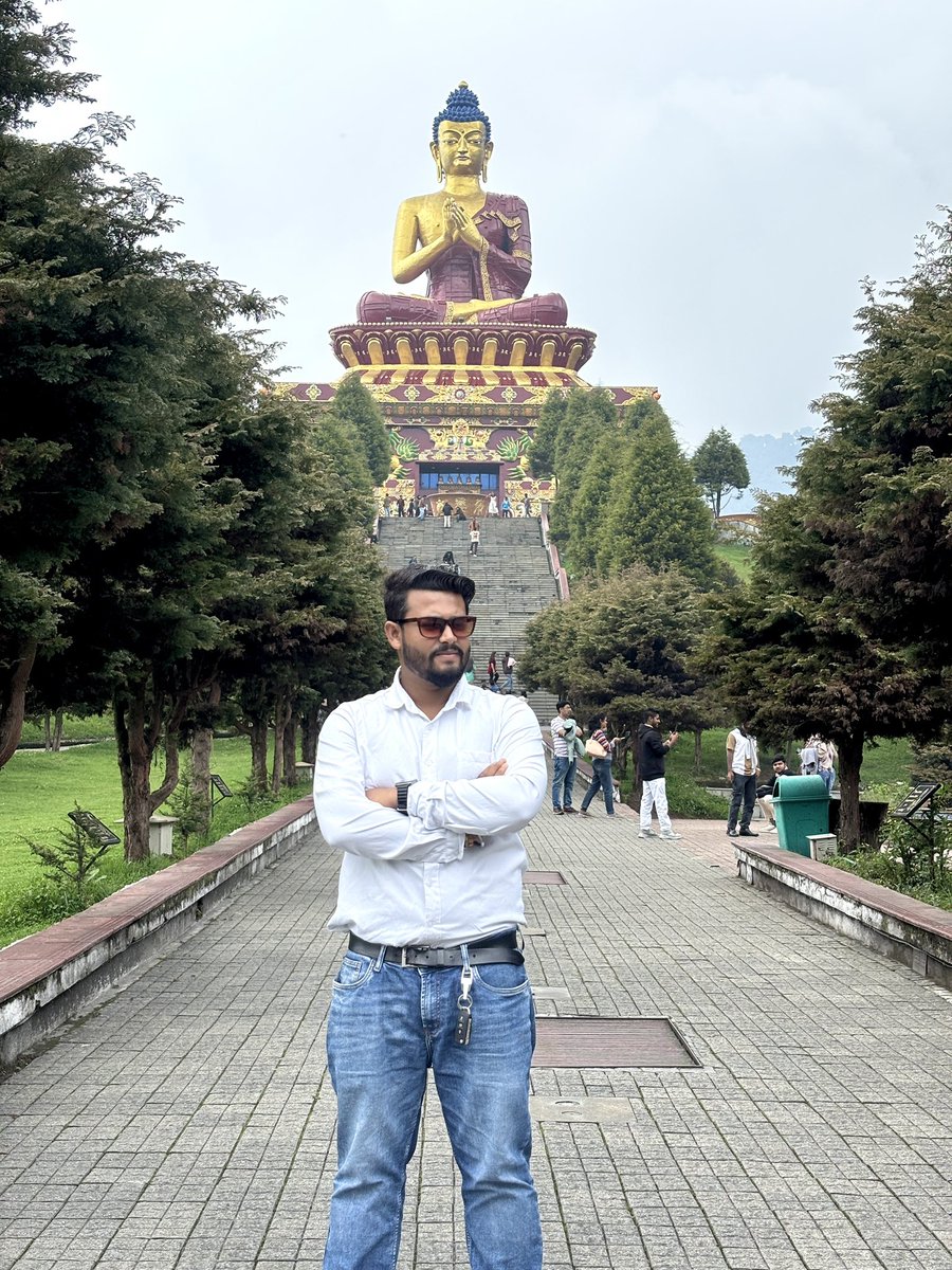 being_JohnDeka's tweet photo. Buddha Park, Ravangla, Sikkim, South Sikkim 🏔️ https://t.co/nfWNfmQSyp