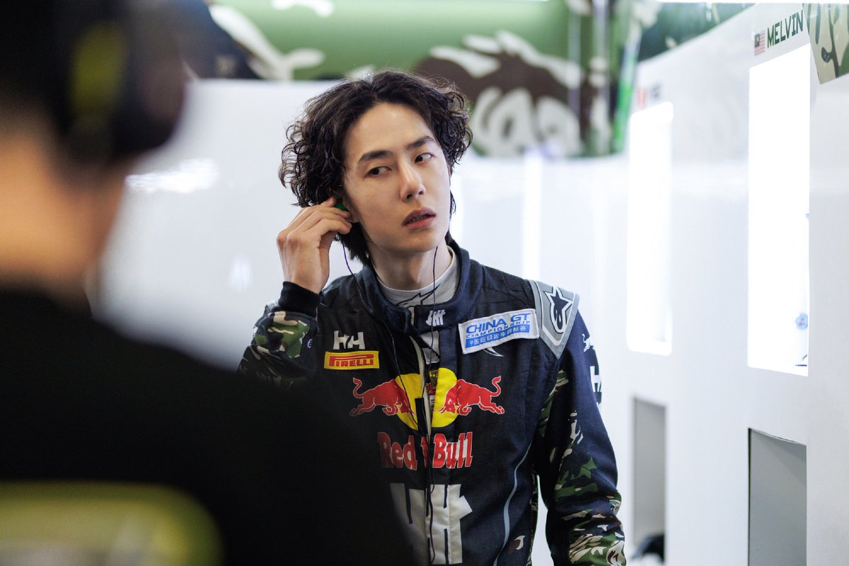 YIBO85: The Archives 🐍 tweet media