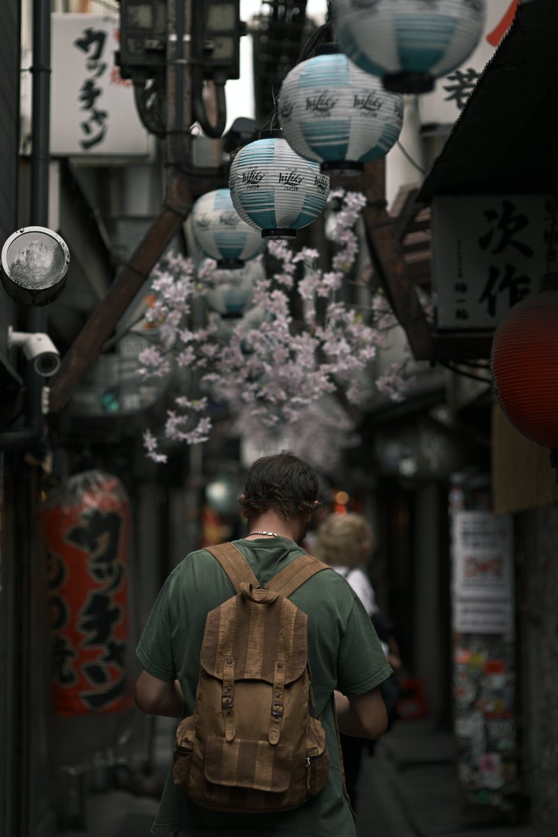 Fox_now's tweet image. #NIKON #Z6III ＋ #Megadap EFTZ21 ＋ #SIGMA 85mm F1.4 EX DG HSM ＋ 自作レシピ5号 で新宿ブラブラ 5/6