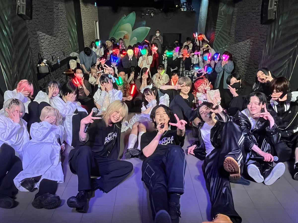 東奔キルタイム tweet media