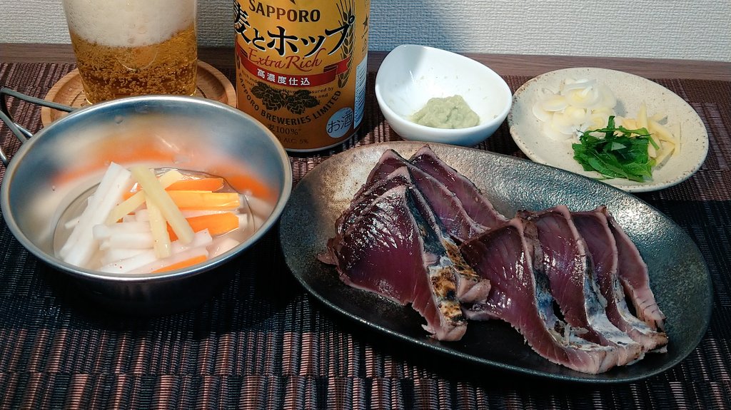 tKappaAlc's tweet photo. お米の研ぎ汁を捨てるのがもったいないということで水キムチ作ったよ。これ良いですね。今週もお疲れさまでした、乾杯です🍻✨ https://t.co/SdT6w6DIsv