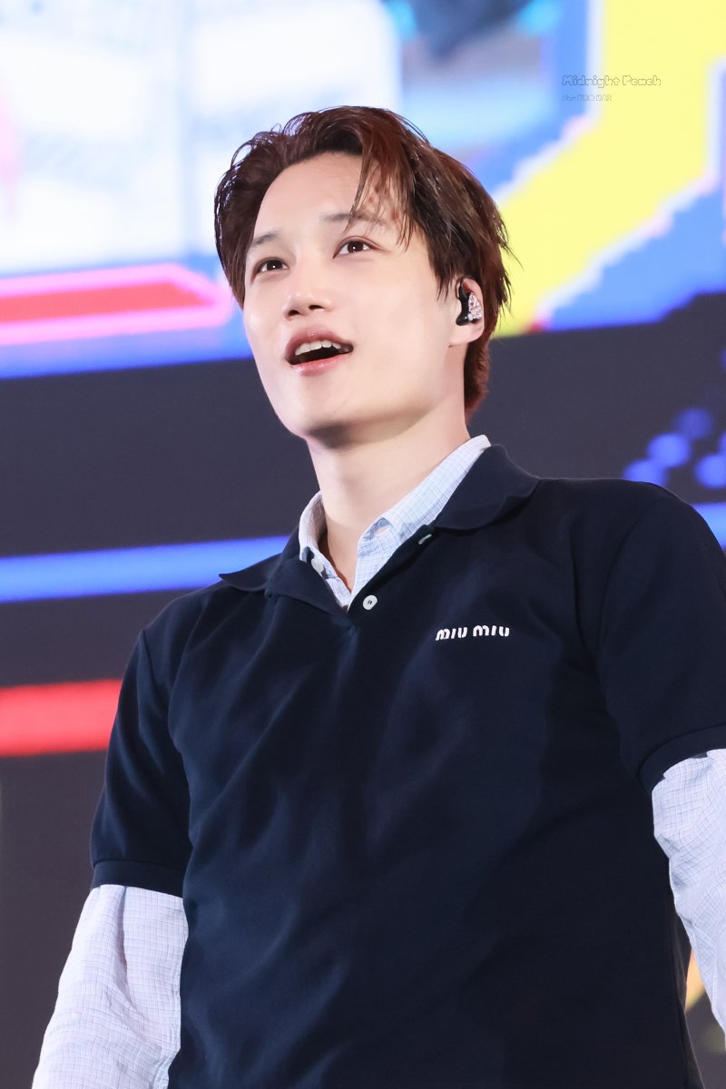 Midnight Peach tweet media