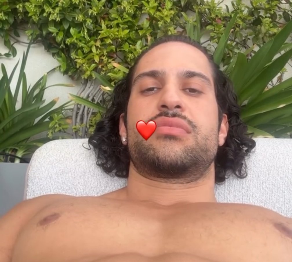 silviapieck's tweet photo. ogni frame di questo video è oro 😭 https://t.co/Pg2Wyi22gO