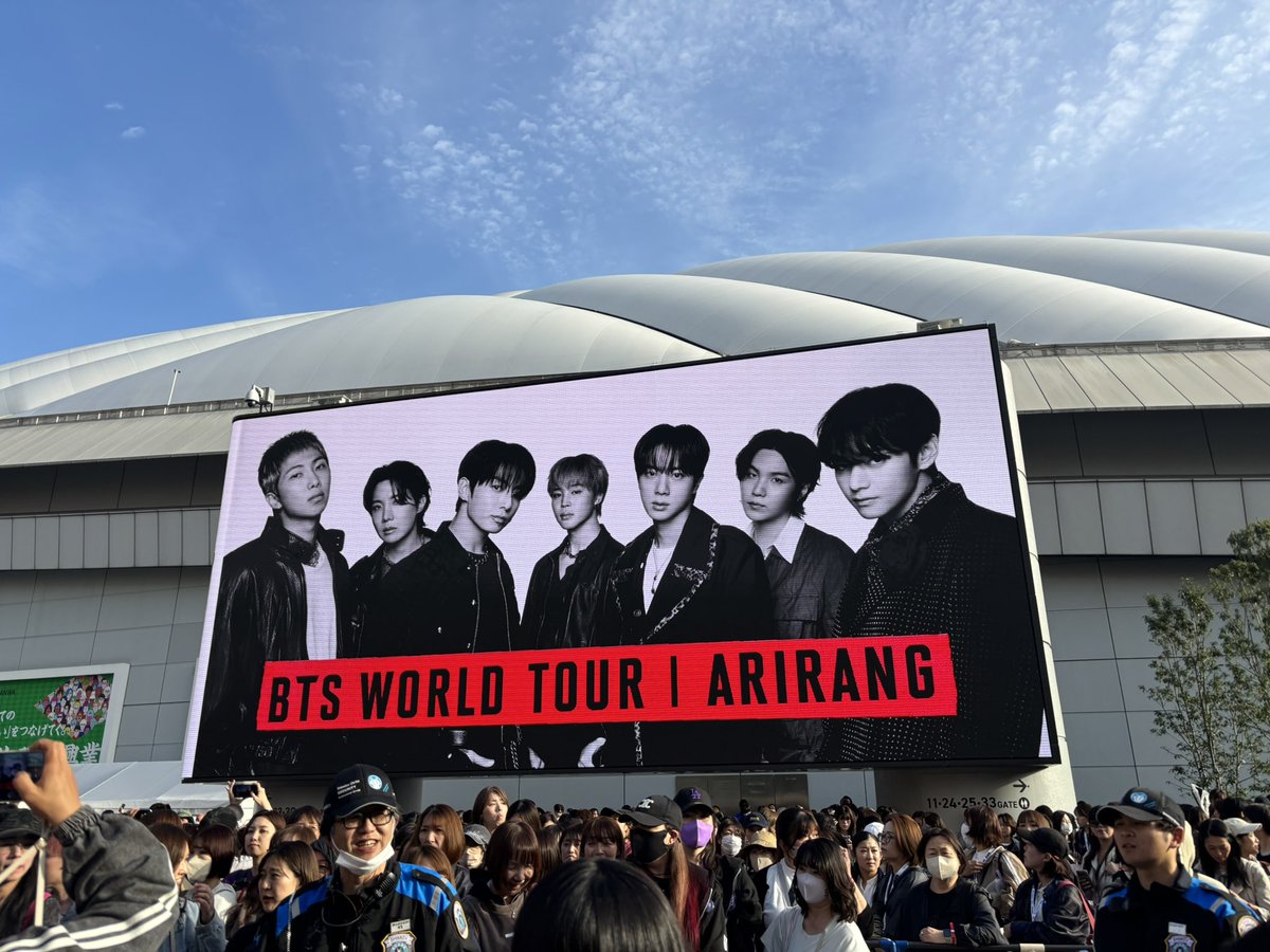 ayaka_202056's tweet photo. 2026/4/17

BTS WOLD TOUR ARIRANG in TOKYO

SOUND CHECK DAY1🎤

やっと7人に会えた💜 https://t.co/OwDONgzlHD