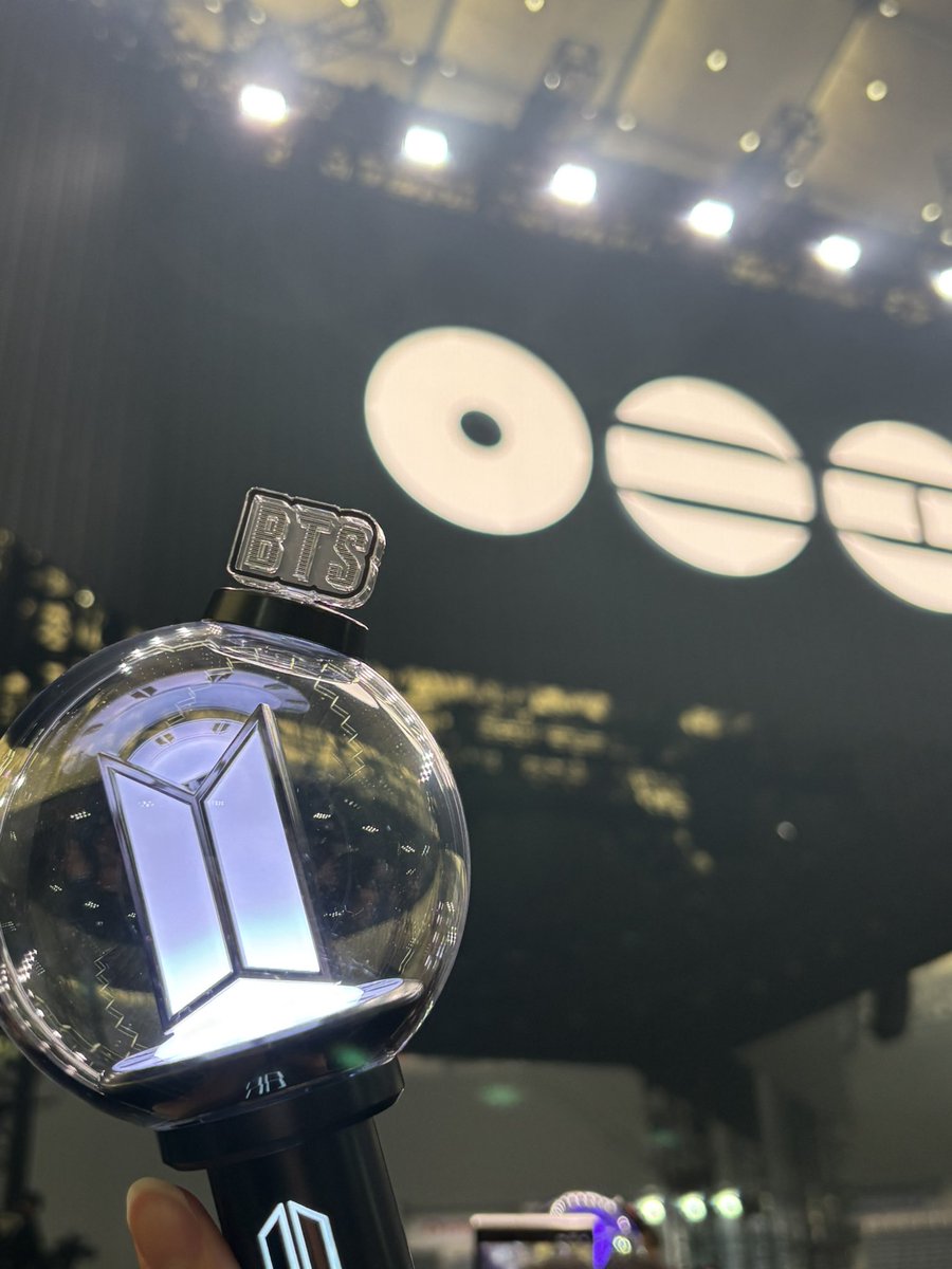 ayaka_202056's tweet photo. 2026/4/17

BTS WOLD TOUR ARIRANG in TOKYO

SOUND CHECK DAY1🎤

やっと7人に会えた💜 https://t.co/OwDONgzlHD